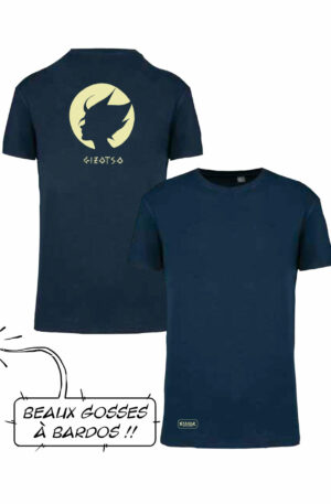 tee-shirt bleu avec la silhouette de gizotso devant la lune imprimé au dos